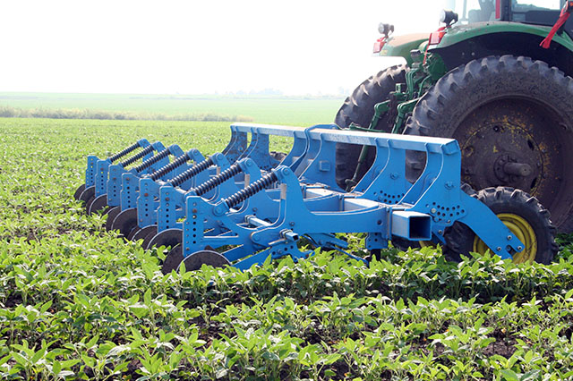 3ZFQ—6.6型中耕施肥起垄机