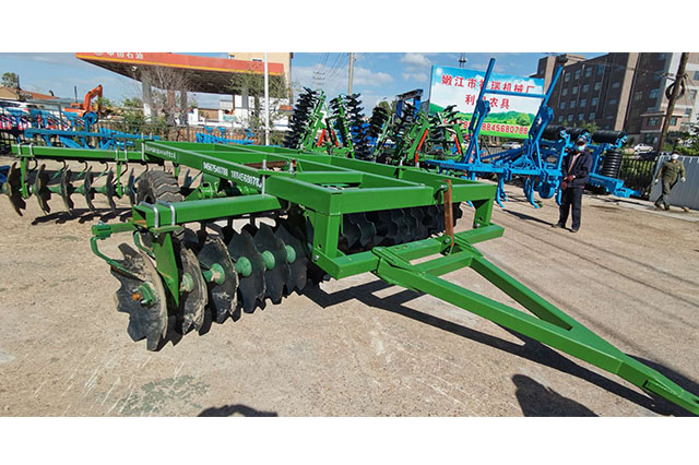 1BYQ—4.6型偏置重耙