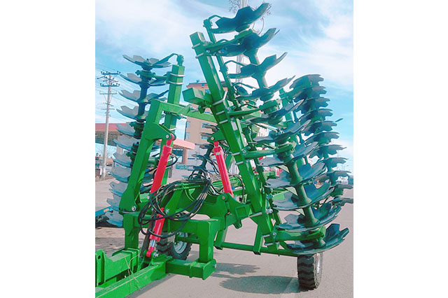 1BYQ—4.8型液压折叠重耙