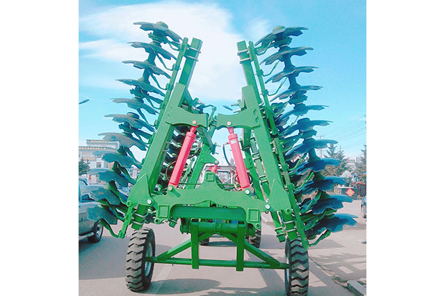 1BYQ—4.8型液压折叠重耙