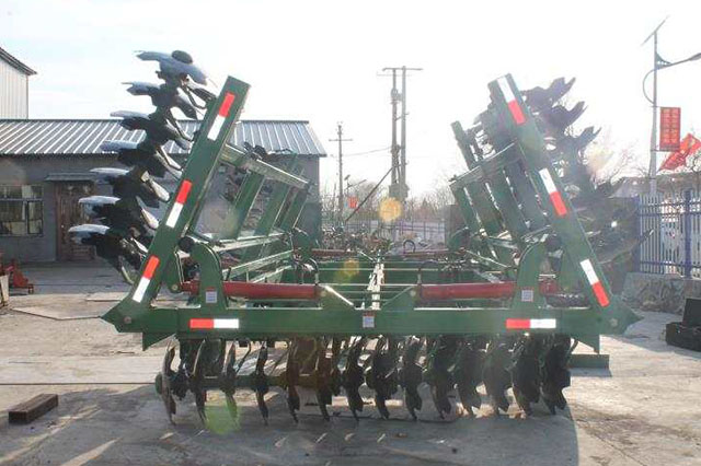 1BYQ—6.6型液压折叠重耙