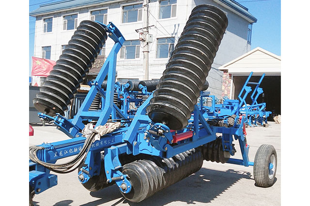 1YZ—7.7液压折叠镇压器