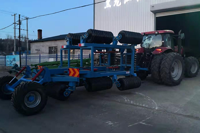 1YZ—13.2液压折叠镇压器