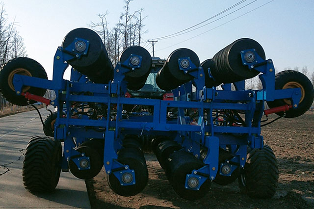 1YZ—19.8液压折叠镇压器